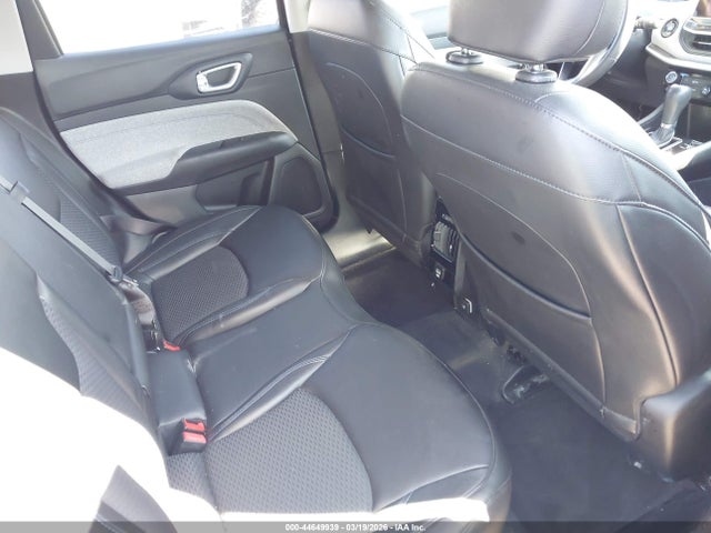 Aukcja sprzedaży 2022 Jeep Compass Latitude 4x4, vin: 3C4NJDBB0NT208589, numer aukcji: 44649939