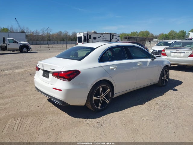 2021 MERCEDES-BENZ A 220 W1K3G4FB2MJ315798 Photo 3