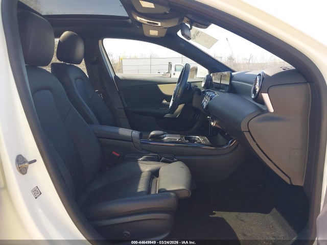 2021 MERCEDES-BENZ A 220 W1K3G4FB2MJ315798 Photo 4