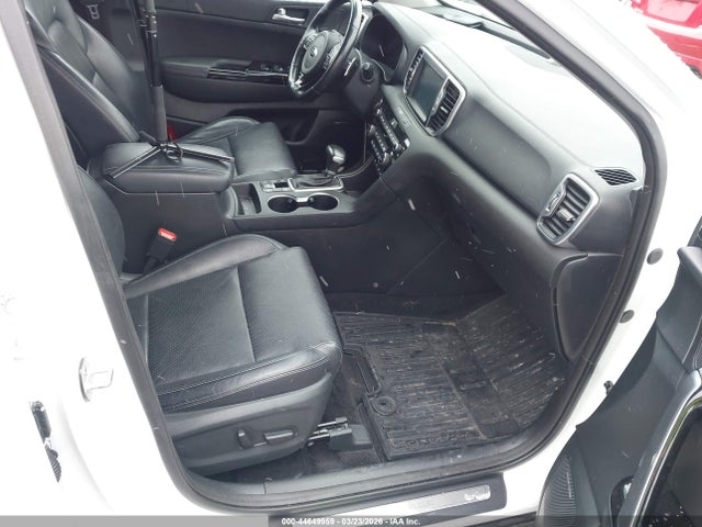 Продажа на аукционе авто 2018 Kia Sportage Sx Turbo, vin: KNDPRCA68J7484131, номер лота: 44649959