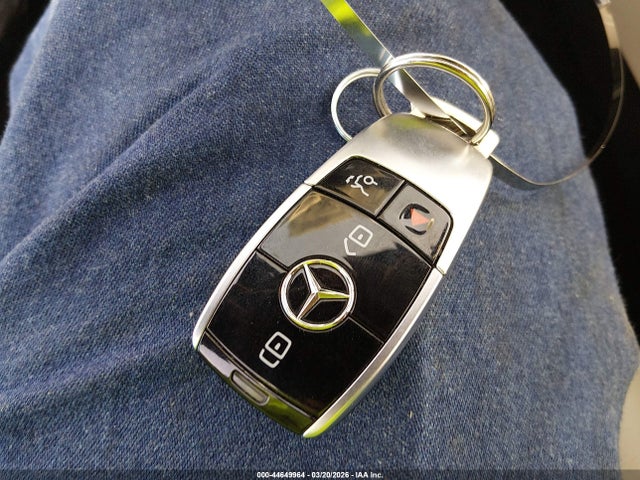 44649964 :رقم المزاد ، WDDZF4JB2HA236271 vin ، 2017 Mercedes-benz E 300 مزاد بيع