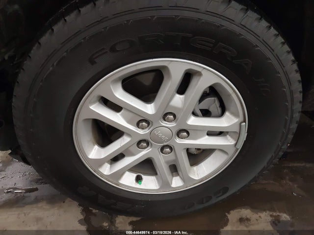Продаж на аукціоні авто 2024 Jeep Grand Cherokee Laredo 4x4, vin: 1C4RJHAG0RC220796, номер лоту: 44649974