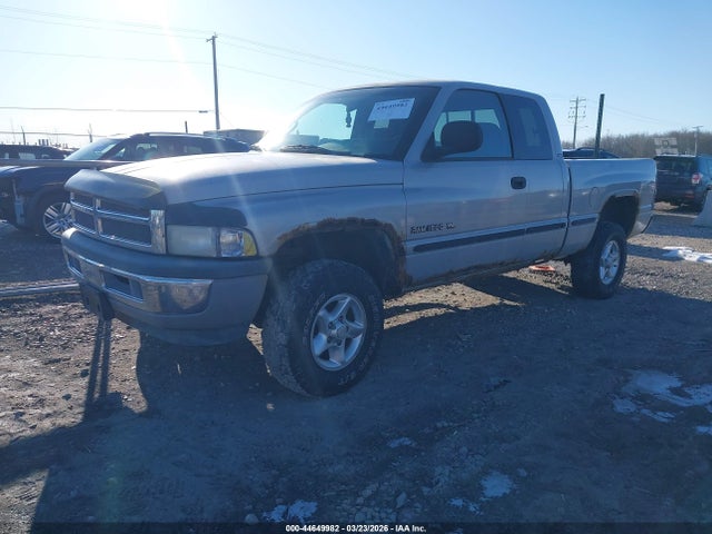 44649982 :رقم المزاد ، 3B7HF13Y1XM569360 vin ، 1999 Dodge Ram 1500 St مزاد بيع
