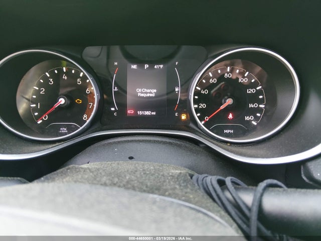 44650001 :رقم المزاد ، 3C4NJDBB6JT256429 vin ، 2018 Jeep Compass Latitude 4x4 مزاد بيع