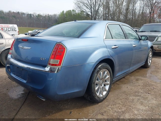 2011 CHRYSLER 300 2C3CA5CG8BH592783 Photo 3