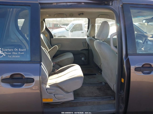 Aukcja sprzedaży 2012 Toyota Sienna Base V6 7 Passenger, vin: 5TDZK3DC3CS250373, numer aukcji: 44650018