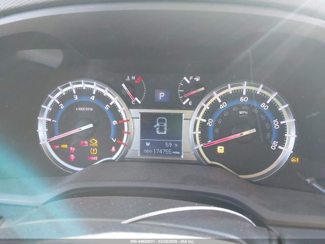 Aukcja sprzedaży 2014 Toyota 4runner Limited, vin: JTEBU5JR4E5184520, numer aukcji: 44650031