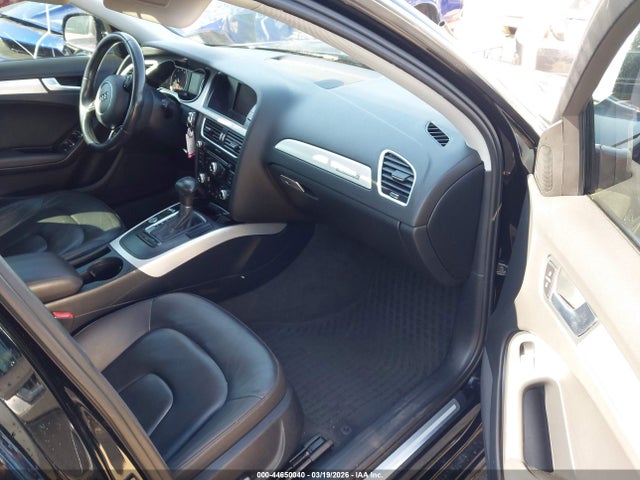 Продаж на аукціоні авто 2016 Audi A4 2.0t Premium, vin: WAUBFAFL7GN018049, номер лоту: 44650040