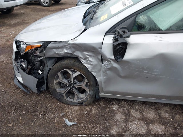 Aukcja sprzedaży 2019 Kia Forte Lxs, vin: 3KPF24AD5KE061657, numer aukcji: 44650053