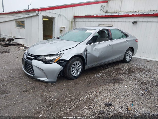 Toyota CAMRY LE 2017 4T1BF1FK9HU762541 Image 2