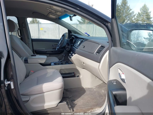 2016 Kia Sedona Lx მანქანა იყიდება აუქციონზე, vin: KNDMB5C14G6163304, აუქციონის ნომერი: 44650077