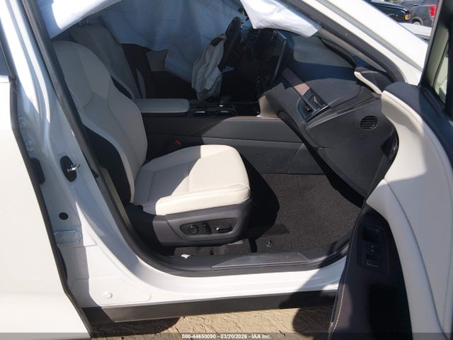 2024 Lexus Rx 350 Premium მანქანა იყიდება აუქციონზე, vin: JTJCHMAA4R2019797, აუქციონის ნომერი: 44650090