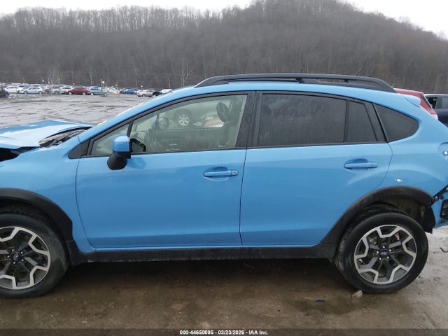 Продаж на аукціоні авто 2017 Subaru Crosstrek 2.0i Premium, vin: JF2GPABC7H8219219, номер лоту: 44650095
