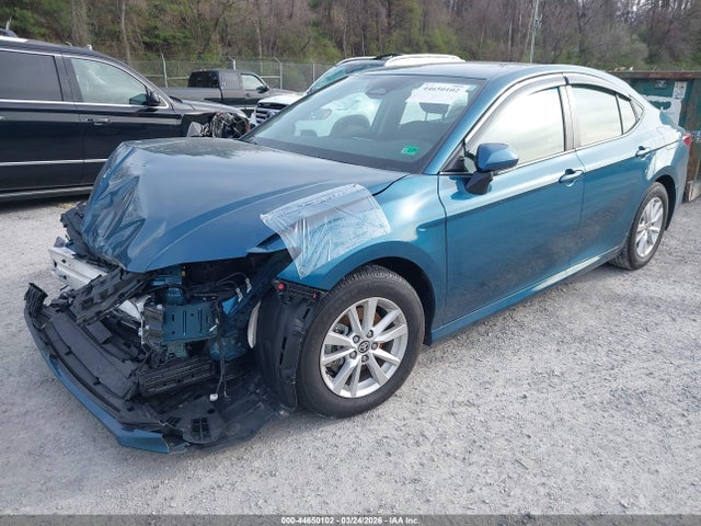 Продажа на аукционе авто 2025 Toyota Camry Le, vin: 4T1DAACK7SU627464, номер лота: 44650102