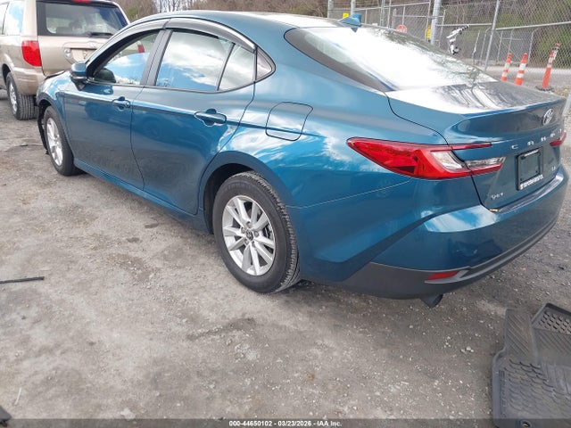 Продажа на аукционе авто 2025 Toyota Camry Le, vin: 4T1DAACK7SU627464, номер лота: 44650102