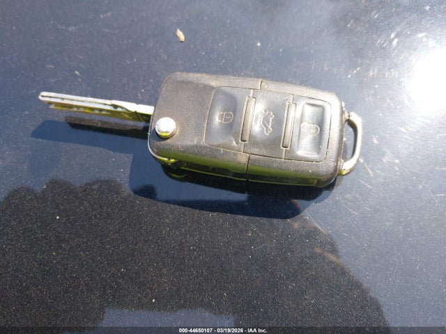 44650107 :رقم المزاد ، WVWBA71K98W172051 vin ، 2008 Volkswagen Rabbit S مزاد بيع