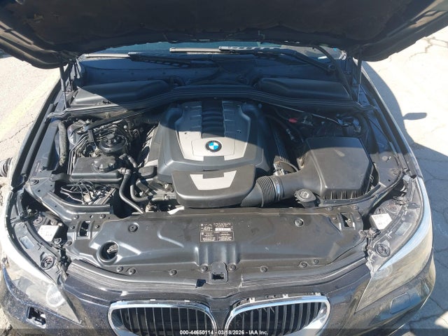 2008 Bmw 550i მანქანა იყიდება აუქციონზე, vin: WBANW53568CT50071, აუქციონის ნომერი: 44650114