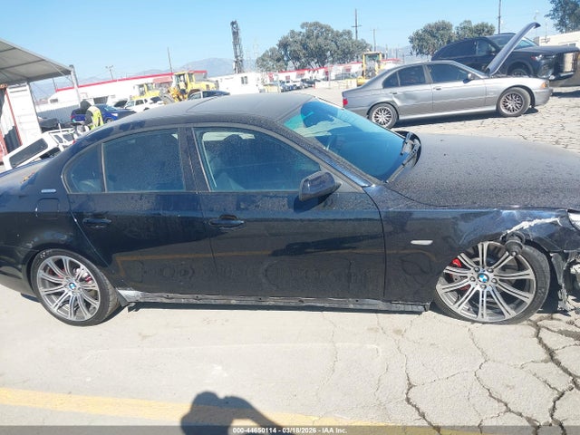 2008 Bmw 550i მანქანა იყიდება აუქციონზე, vin: WBANW53568CT50071, აუქციონის ნომერი: 44650114