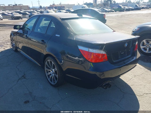 2008 Bmw 550i მანქანა იყიდება აუქციონზე, vin: WBANW53568CT50071, აუქციონის ნომერი: 44650114