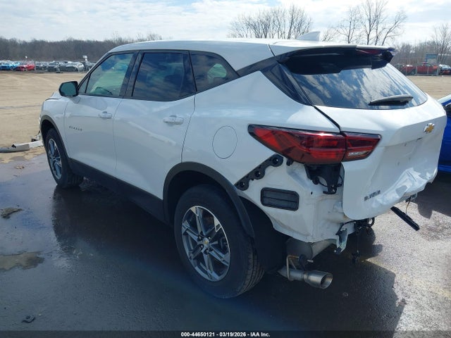 2024 CHEVROLET BLAZER 3GNKBCR44RS200497 Photo 2