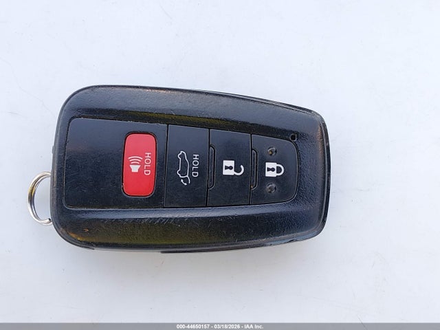 2T3C1RFV4PW296938 Toyota Rav4 Xle Premium