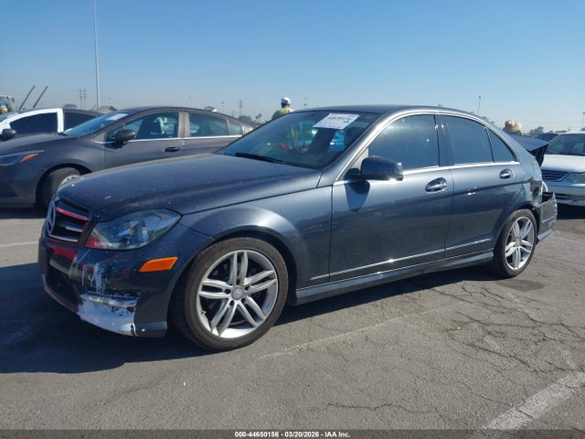 Продажа на аукционе авто 2014 Mercedes-benz C 250 Sport, vin: WDDGF4HB2EG246451, номер лота: 44650156