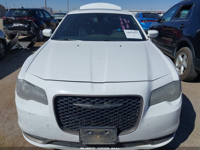 44650162 :رقم المزاد ، 2C3CCABG6HH538816 vin ، 2017 Chrysler 300 300s Alloy Edition مزاد بيع