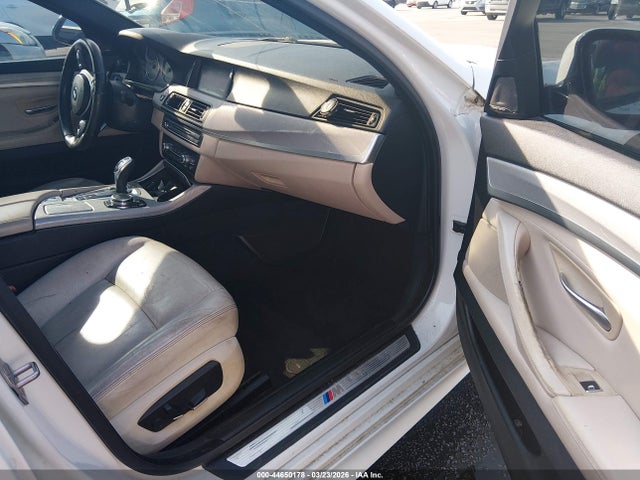 44650178 :رقم المزاد ، WBA5A5C53GG347828 vin ، 2016 Bmw 528i مزاد بيع