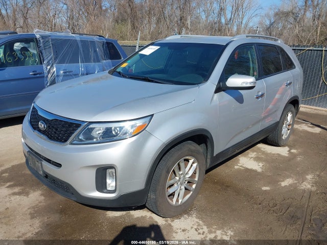 2014 KIA SORENTO 5XYKT3A64EG513872 Photo 1
