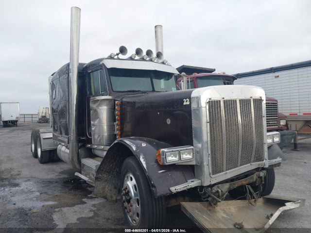 Продажа на аукционе авто 2005 Peterbilt 379, vin: 1XP5DB9X05D832720, номер лота: 44650201