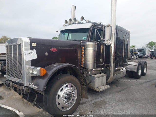 Продажа на аукционе авто 2005 Peterbilt 379, vin: 1XP5DB9X05D832720, номер лота: 44650201