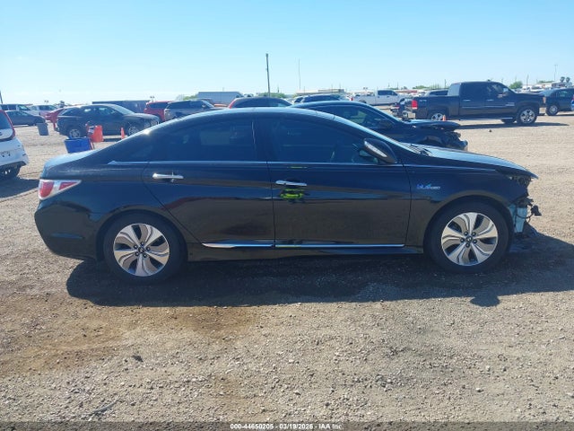 2014 Hyundai Sonata Hybrid Limited მანქანა იყიდება აუქციონზე, vin: KMHEC4A47EA110952, აუქციონის ნომერი: 44650205