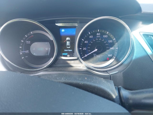 2014 Hyundai Sonata Hybrid Limited მანქანა იყიდება აუქციონზე, vin: KMHEC4A47EA110952, აუქციონის ნომერი: 44650205