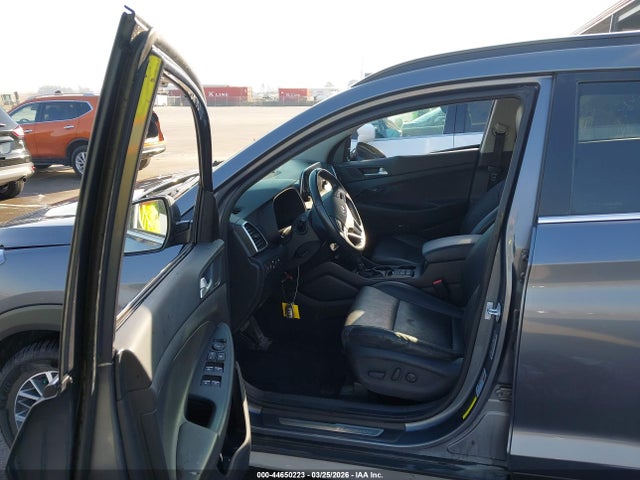 2019 HYUNDAI TUCSON KM8J3CALXKU946166 Photo 4