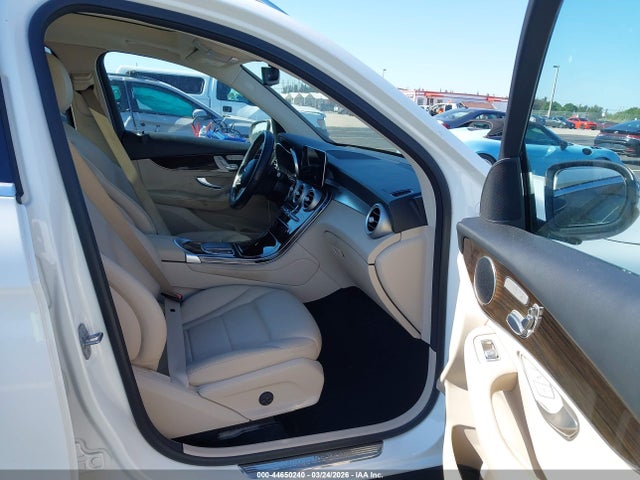 Продаж на аукціоні авто 2021 Mercedes-benz Glc 300 Suv, vin: W1N0G8DB5MV292476, номер лоту: 44650240