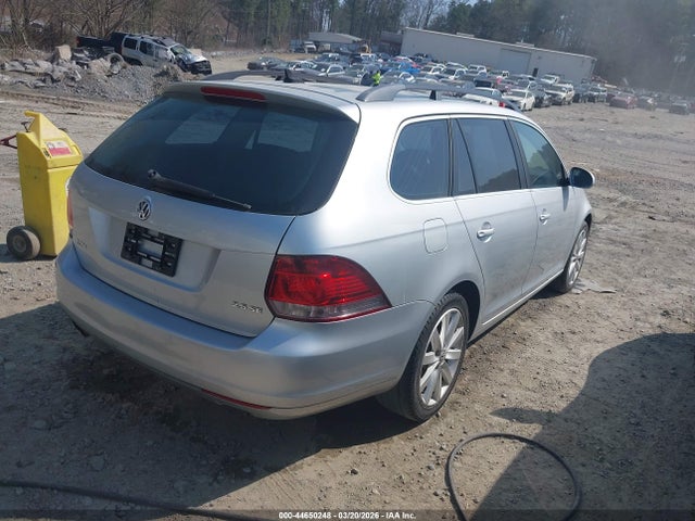 2010 VOLKSWAGEN JETTA 3VWPZ7AJ8AM688751 Photo 3