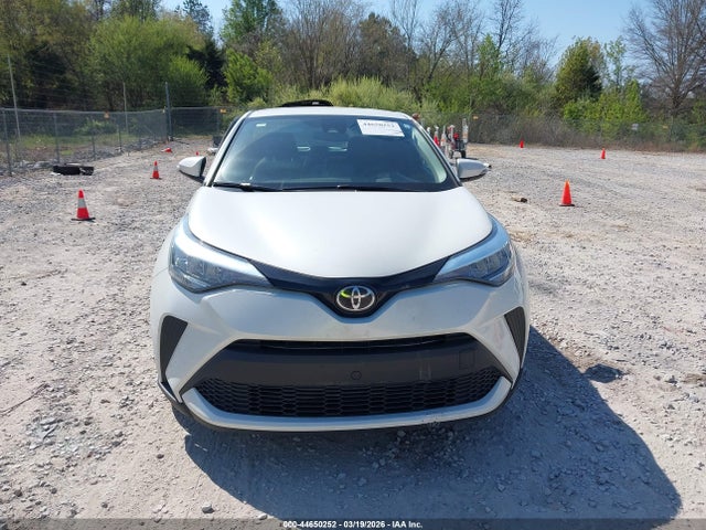 Toyota C-HR LE 2021 NMTKHMBX3MR139673 Image 12