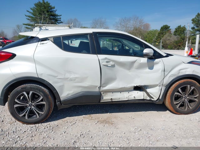 Toyota C-HR LE 2021 NMTKHMBX3MR139673 Image 6