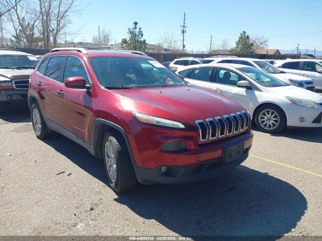 Продаж на аукціоні авто 2015 Jeep Cherokee Latitude, vin: 1C4PJMCB9FW697402, номер лоту: 44650259