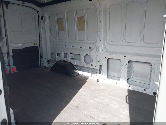 Продажа на аукционе авто 2015 Ford Transit-150, vin: 1FTNE2CM6FKB11070, номер лота: 44650260