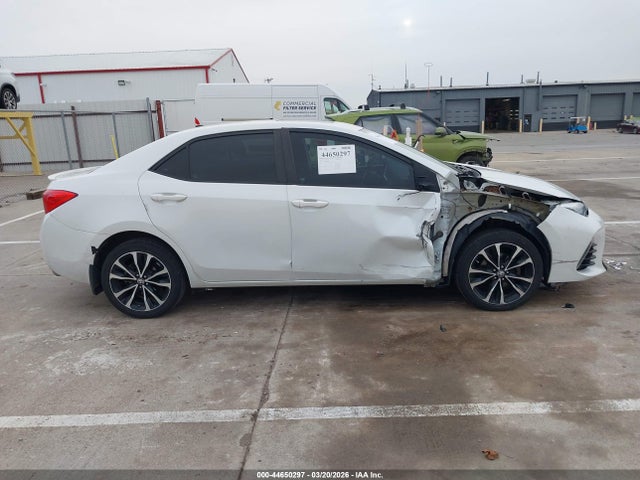5YFBURHE6HP617695 Toyota COROLLA SE