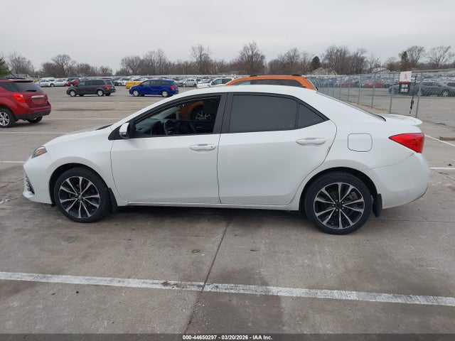 5YFBURHE6HP617695 Toyota COROLLA SE
