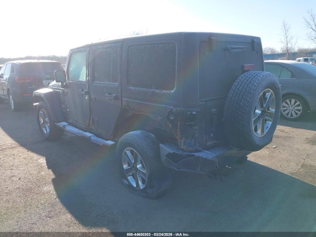 2018 JEEP WRANGLER JK UNLIMITED 1C4HJWEG3JL832960 Photo 2