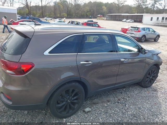 5XYPH4A5XLG634164 KIA Sorento 3.3l Ex