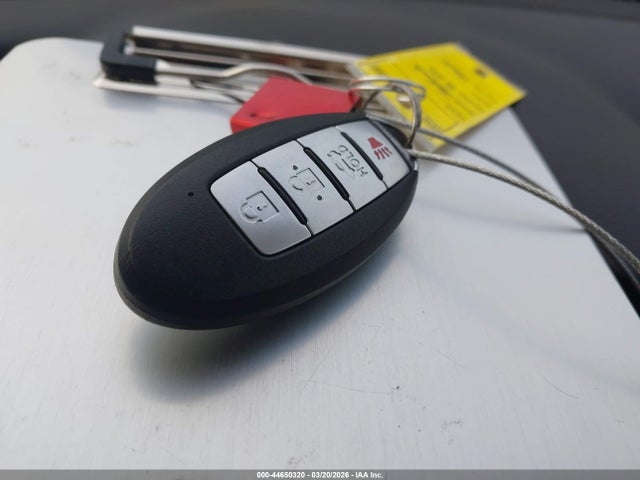 Продажа на аукционе авто 2015 Infiniti Q50 Premium, vin: JN1BV7AR8FM401994, номер лота: 44650320
