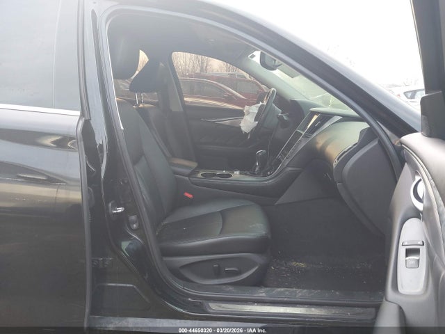 Продажа на аукционе авто 2015 Infiniti Q50 Premium, vin: JN1BV7AR8FM401994, номер лота: 44650320