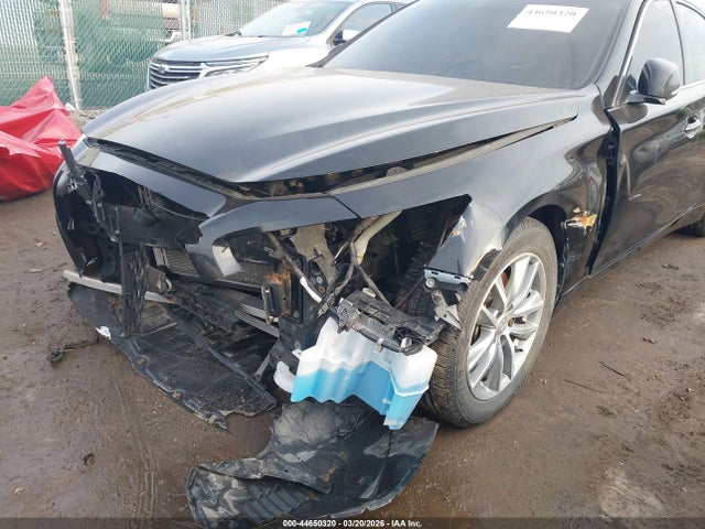 Продажа на аукционе авто 2015 Infiniti Q50 Premium, vin: JN1BV7AR8FM401994, номер лота: 44650320