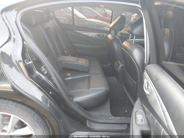 Продажа на аукционе авто 2015 Infiniti Q50 Premium, vin: JN1BV7AR8FM401994, номер лота: 44650320
