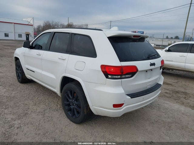 1C4RJEAG9HC915842 Jeep Grand Cherokee Altitude 4x2