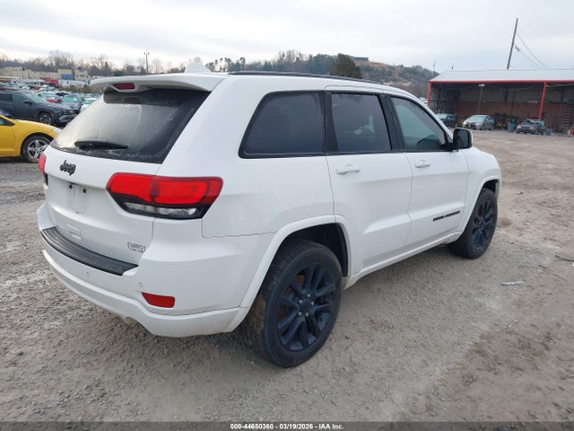 1C4RJEAG9HC915842 Jeep Grand Cherokee Altitude 4x2